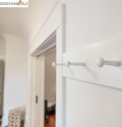 2643 Hillegass Ave, Berkeley CA 94704-3313 exterior