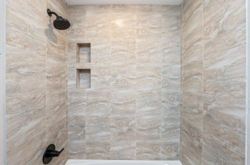 409 19th St, Defuniak Springs FL  32435-2147 exterior