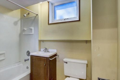 3375 Ebba St, Saint Paul MN 55110-5521 exterior