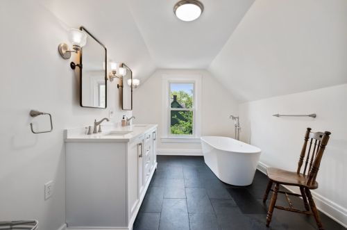 822 Mifflin Ave, Pittsburgh PA 15221-3438 exterior