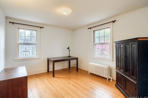 108 Main St, Hartford CT 06103-0012 exterior