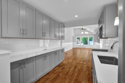 520 127th Pl, Chicago IL 60628-7100 exterior