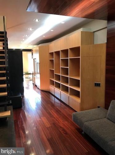 922 25th St, Washington DC  20037-2152 exterior