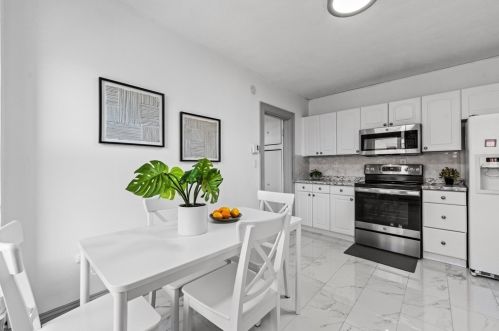 857 Beacon St, Boston MA  exterior