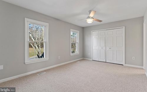 7449 Duddington Dr, Alexandria VA 22315-3849 exterior