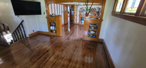 2044 36th St, Milwaukee, WI 53215-2002