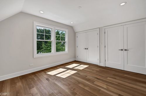 3025 Spaulding Ave, Chicago IL 60618-6808 exterior