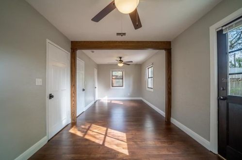 4711 Bay View Ave, Tampa FL 33611-1127 exterior