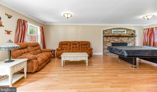 1070 Carson Dr, Huntingtown MD 20639-9507 exterior