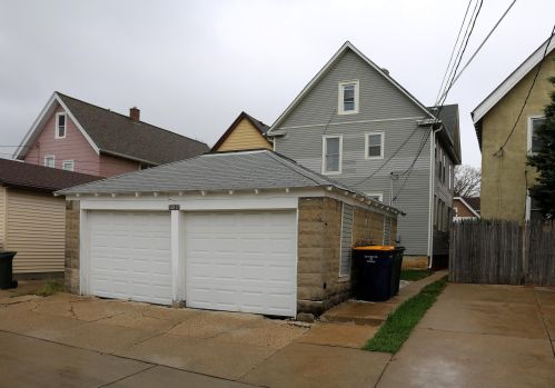 1455 72nd St, Milwaukee WI  53214-4701 exterior