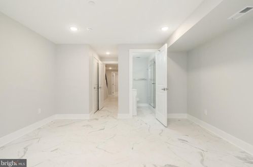 1720 22nd St, Philadelphia PA 19145-1943 exterior