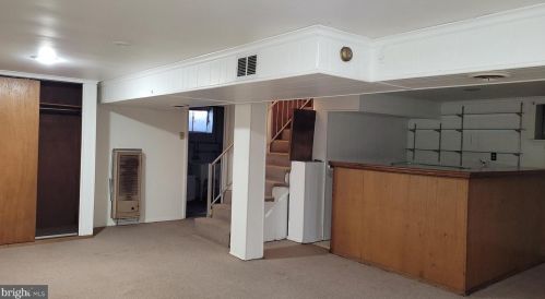 11605 Mapleview Dr, Silver Spring MD 20902-2327 exterior