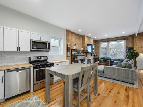 538 Leavitt St, Chicago IL 60612 exterior