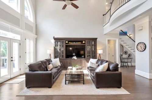 1233 Austin Gln Dr, Atlanta GA 30338-3233 exterior