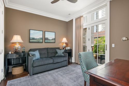 1358 Dearborn St, Chicago IL 60827-2510 exterior