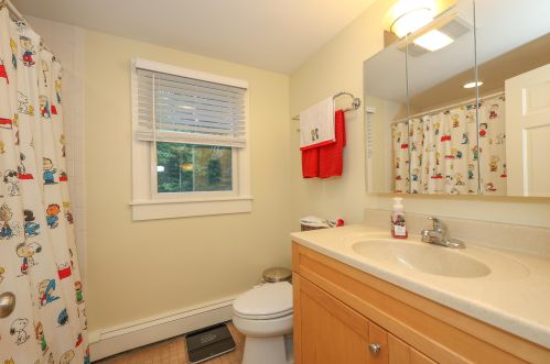 25 Poor Richards Dr, Concord NH 03304-3505 exterior