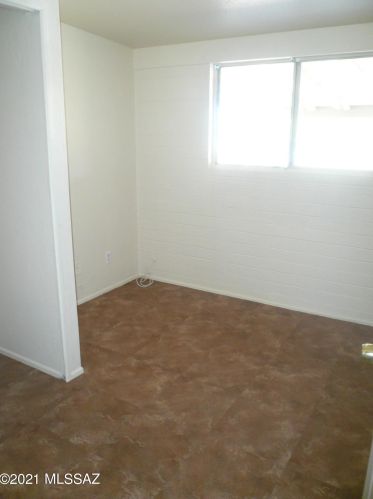 4678 25 St, Tucson AZ 85711-5420 exterior