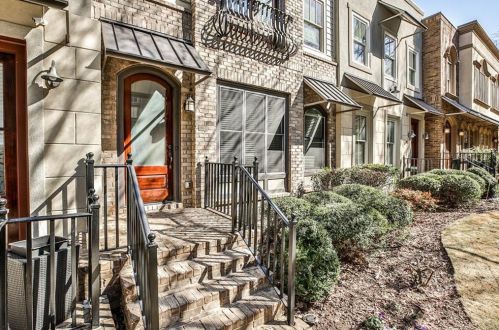 396 15th St, Atlanta, GA 30318-5382