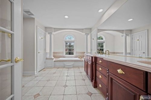 167 Graham Ave, Paterson NJ  07508-2961 exterior