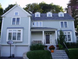 39 Green Park, Newton, MA 02458-2605