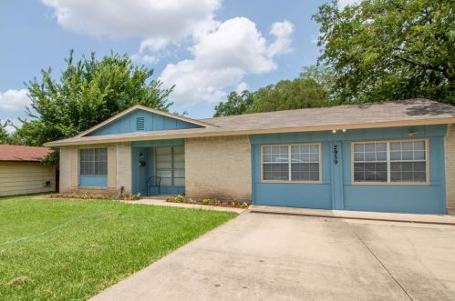 2959 Candlewick Ln, Dallas TX  75234-3672 exterior