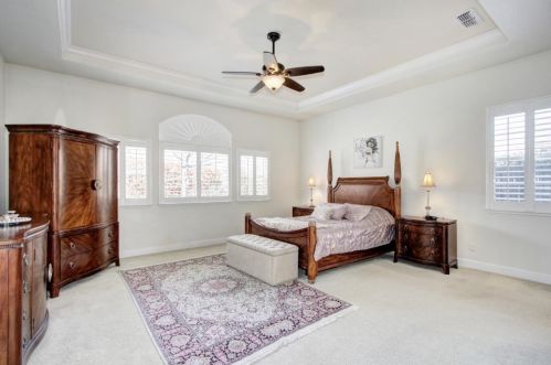 1086 Souza Dr, Folsom CA 95762-7556 exterior