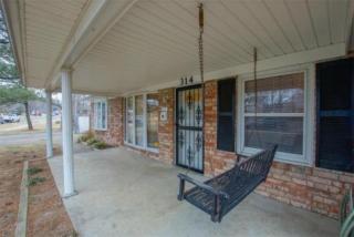 314 Kenny Blvd, Louisville, KY 40214-4780