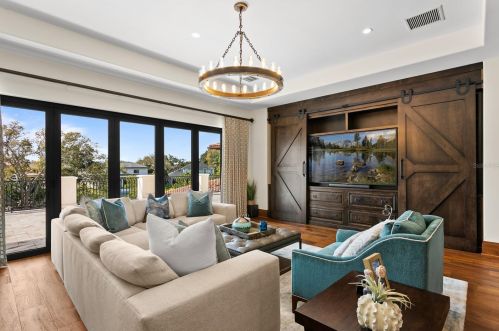 2621 Dundee St, Tampa FL  33629-7516 exterior