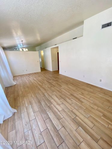 4692 Knollside St, Tucson AZ  85741-4626 exterior