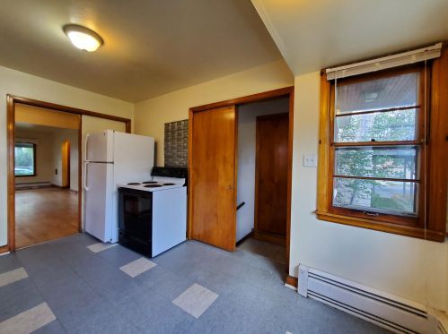 3172 46, Milwaukee WI 53210-2405 exterior