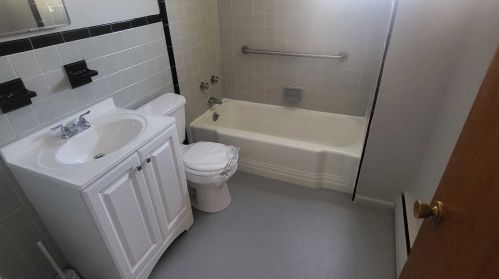 94 Hamilton St, Poughkeepsie NY  12601-4403 exterior