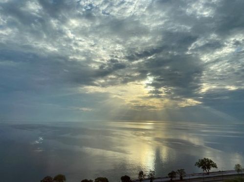 4940 East End Ave, Chicago IL  60615-3159 exterior