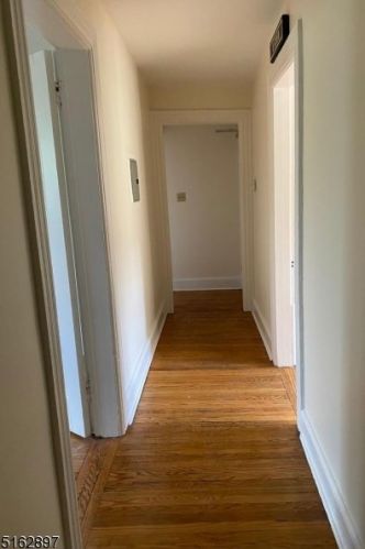 48 Walnut St, Montclair NJ  07042-4914 exterior