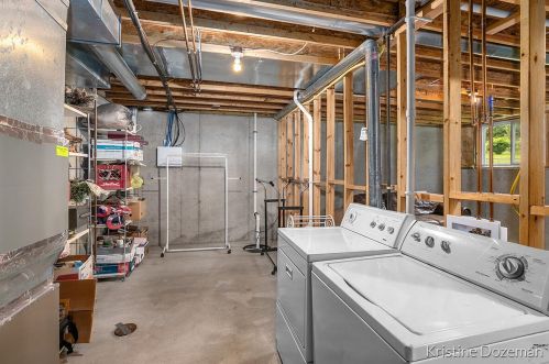 1636 Northbend Dr, Grand Rapids MI 49505-3906 exterior