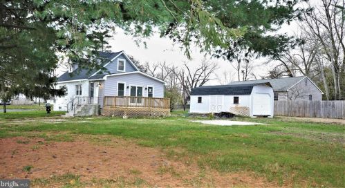 424 Pitman Ave, Trenton NJ  08610-3806 exterior