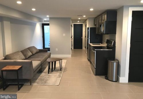 2108 Flagler Pl, Washington DC  20001-1613 exterior