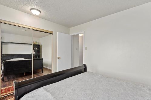 1841 Mansard Dr, Saint Louis MO 63125-2336 exterior