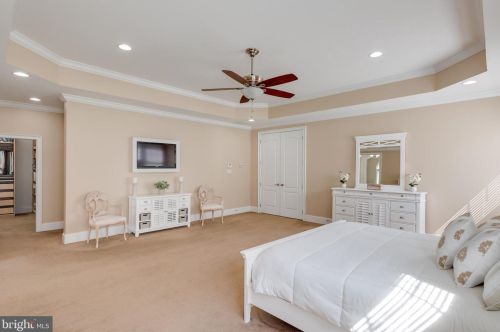 101 Indian Springs Dr, Media PA 19063-5622 exterior