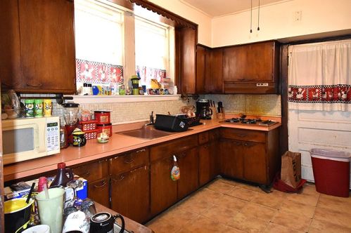 9053 Dante Ave, Chicago IL 60619-7913 exterior