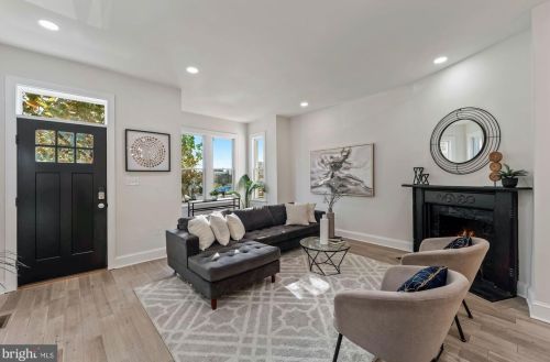 12 Q St, Washington, DC 20001-1106