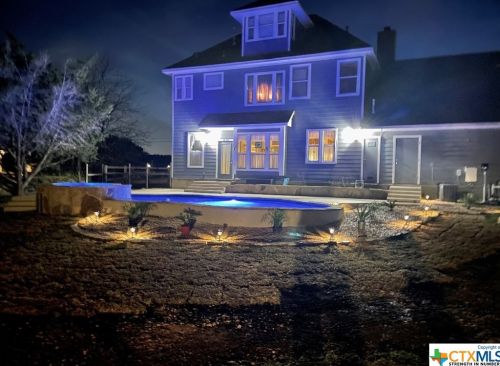 1314 Whispering Water, Spring Branch TX 78070-5613 exterior