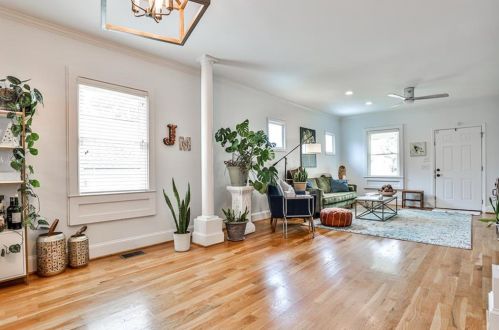 1985 Main St, Atlanta GA 30344-0016 exterior