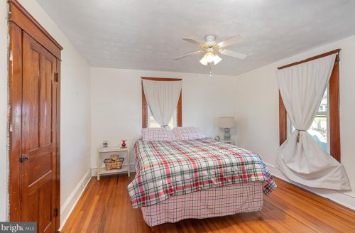 2189 Baltimore Pike, Hanover PA  17331-9610 exterior