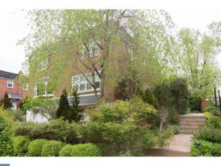 7805 Crefeld St, Philadelphia, PA 19118-4023