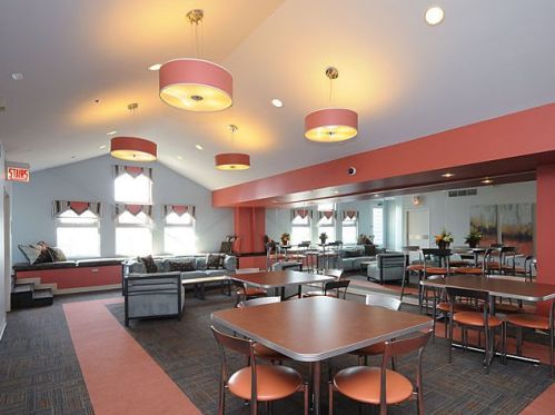 40 9th St, Chicago IL 60605-2137 exterior