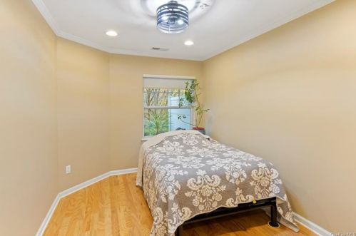 114 Viewpoint Ter, Peekskill NY 10566-6209 exterior