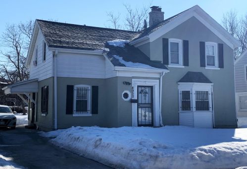 4950 40th St, Milwaukee, WI 53209-2501