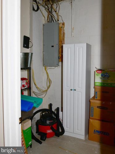 206 Northbrook Dr, Media PA 19063-5124 exterior