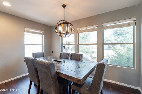 7498 Giachery Ave, Tucson AZ  85747-5613 exterior