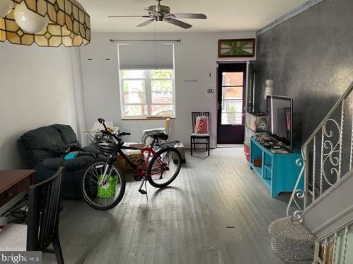 2543 Carlisle St, Philadelphia PA 19132-4012 exterior